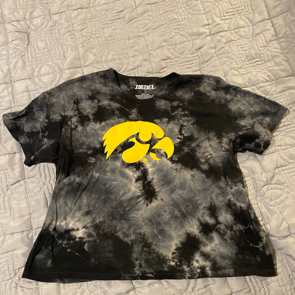 University of Iowa Hawkeyes Tie Dye Cropped T-Shirt